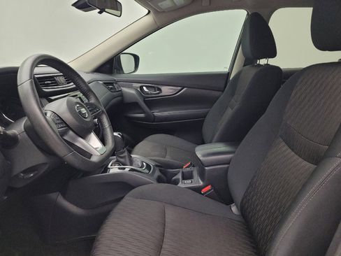 Used 2020 Nissan Rogue S w/ Special Edition Package FWD image 17