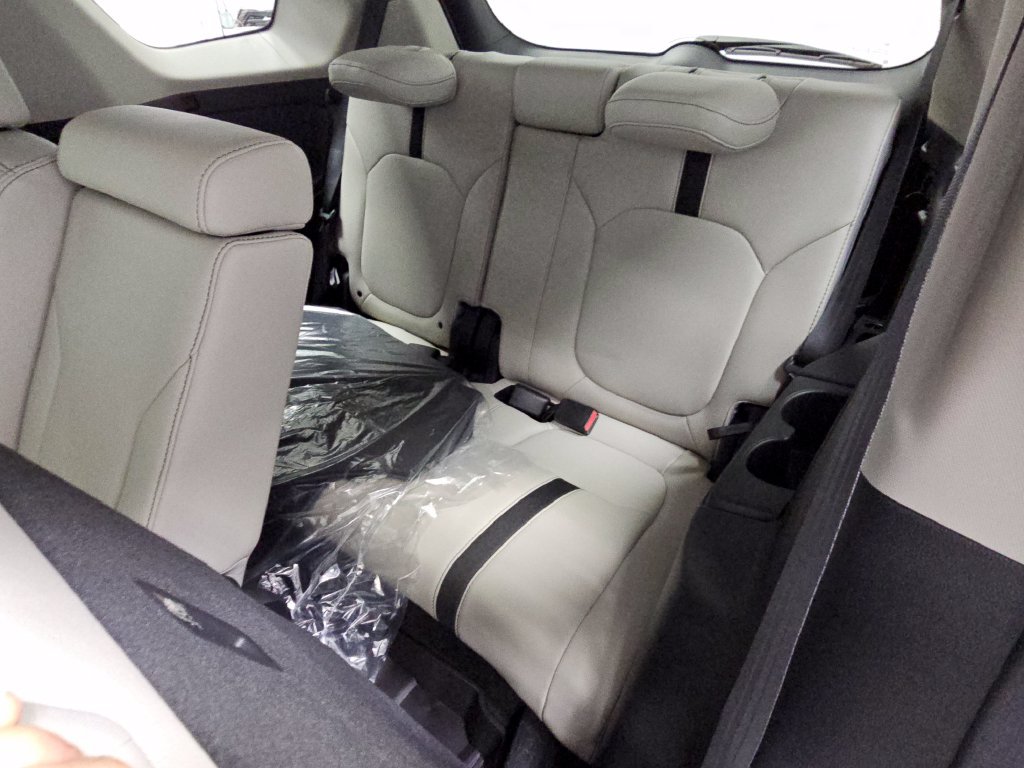 New 2026 Honda Pilot EX-L image 32