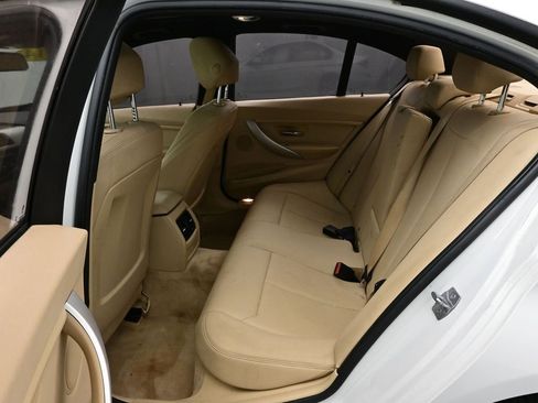 Used 2014 BMW 320i xDrive Sedan image 15