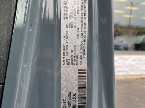 Used 2024 Jeep Wrangler Unlimited Sahara w/ Safety Group image 36