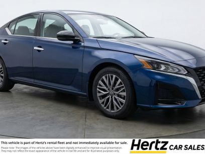 Used 2025 Nissan Altima 2.5 SV