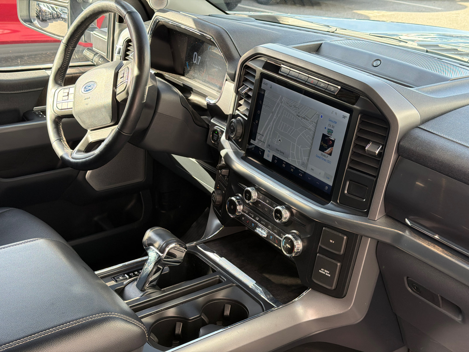 Used 2022 Ford F150 Lariat w/ Equipment Group 502A High AWD/4WD image 9