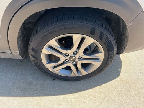 Used 2022 Kia Seltos S FWD image 10