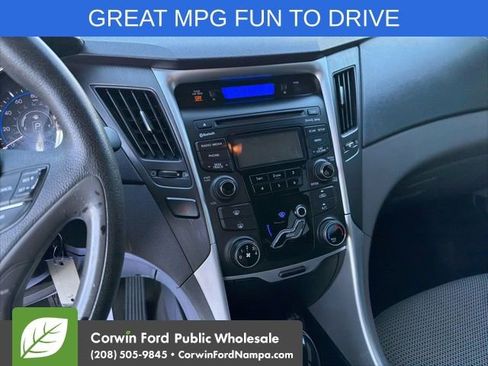Used 2012 Hyundai Sonata GLS FWD image 18
