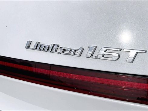 Used 2023 Hyundai Sonata Limited image 9