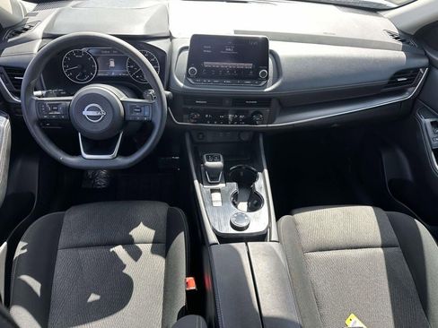 Used 2024 Nissan Rogue SV image 17