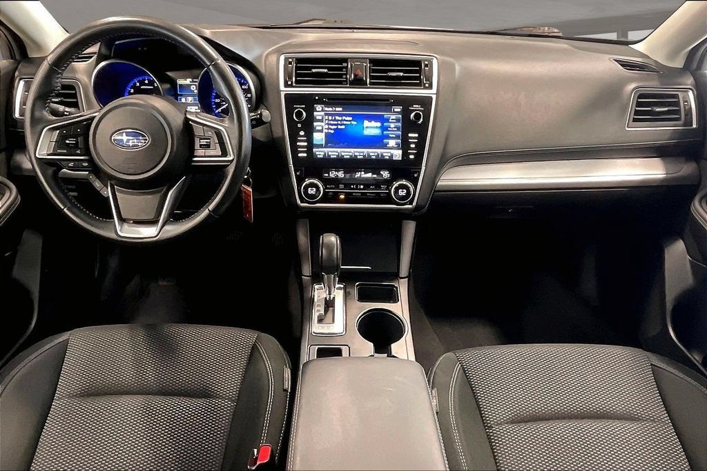Used 2018 Subaru Outback 2.5i Premium AWD/4WD image 8