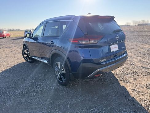 Certified 2023 Nissan Rogue SL image 7