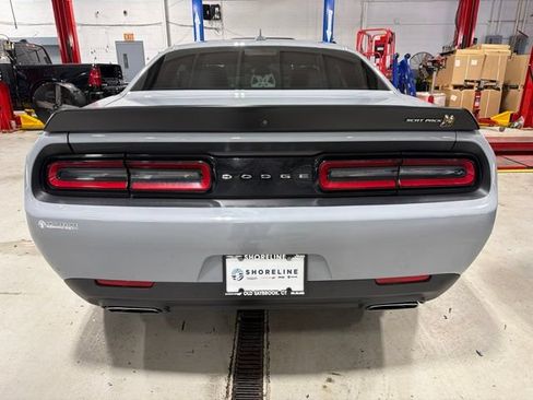 Used 2022 Dodge Challenger R/T Scat Pack RWD image 7