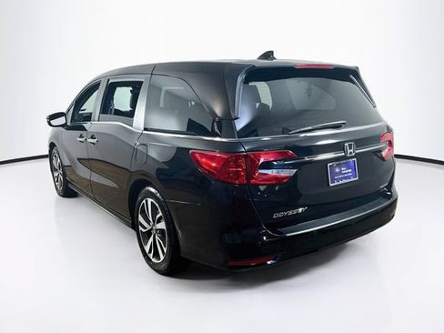 Used 2023 Honda Odyssey Touring image 9