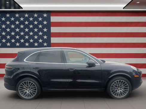 Used 2021 Porsche Cayenne S AWD/4WD image 5