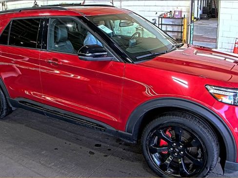 Used 2023 Ford Explorer ST w/ Equipment Group 401A AWD/4WD image 3