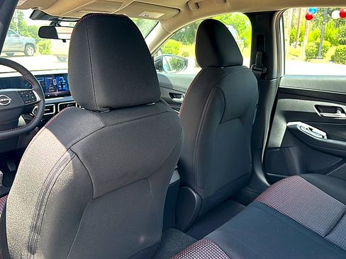 New 2026 Nissan Sentra SR w/ Floor Mat Package FWD image 14