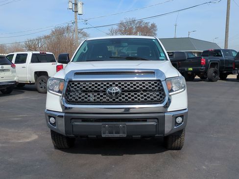 Used 2021 Toyota Tundra SR5 w/ SR5 Upgrade Package AWD/4WD image 3