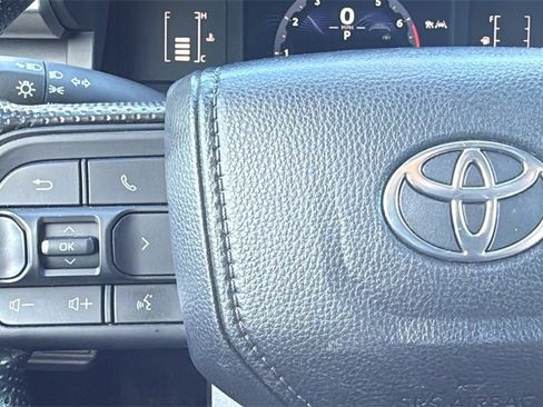 Used 2024 Toyota Tacoma SR image 21