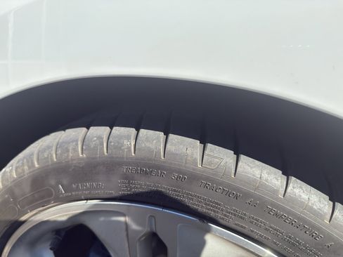 Used 2017 Chevrolet Cruze Premier image 6