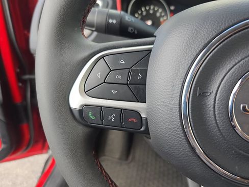 Used 2021 Jeep Compass Trailhawk AWD/4WD image 25