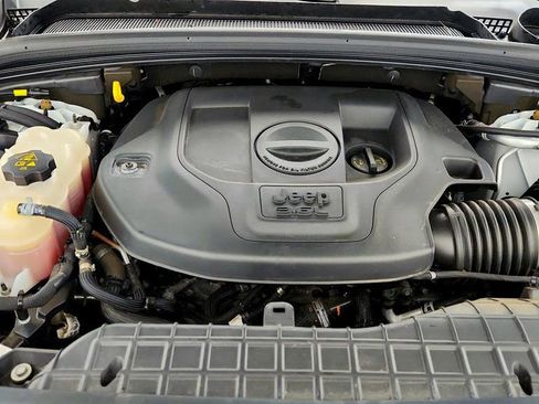 Used 2023 Jeep Grand Cherokee Overland w/ Adv Protech Group III image 26