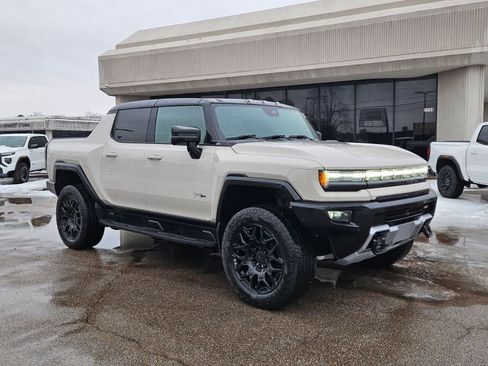 New 2026 GMC Hummer EV 4x4 Crew Cab image 8