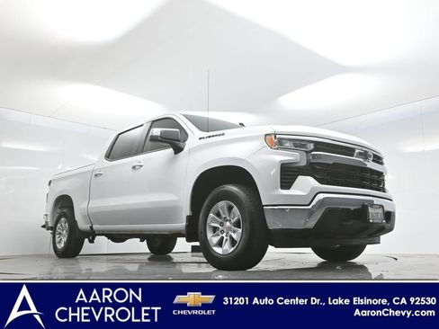 Used 2025 Chevrolet Silverado 1500 LT w/ LPO, Dark Essentials Package RWD image 2