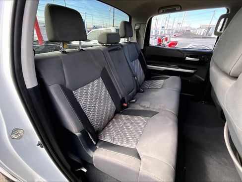 Used 2018 Toyota Tundra SR5 image 19