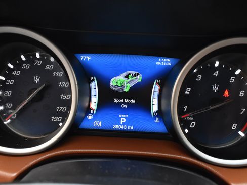 Used 2019 Maserati Ghibli image 36