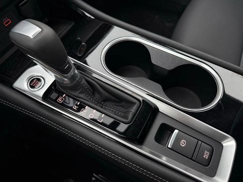 New 2025 Nissan Altima 2.5 SL image 26