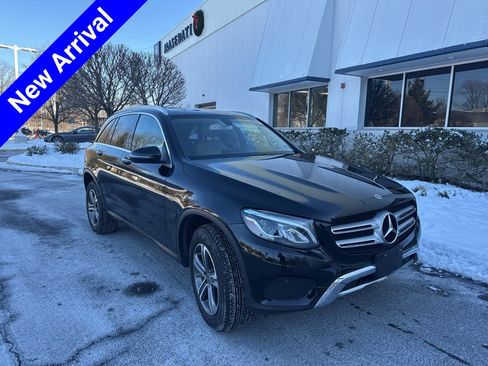 Used 2019 Mercedes-Benz GLC 350e 4MATIC image 1