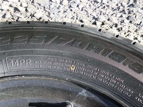 Used 2016 Ford F550 2WD Crew Cab Super Duty image 37