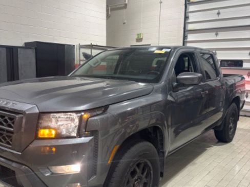 Used 2023 Nissan Frontier SV w/ SV Convenience Package image 38