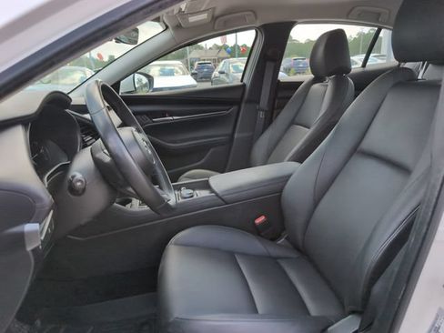 Used 2023 MAZDA MAZDA3 s FWD image 13
