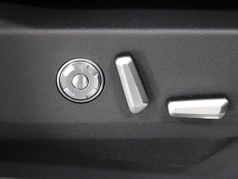 New 2026 Lincoln Navigator Reserve AWD/4WD image 29