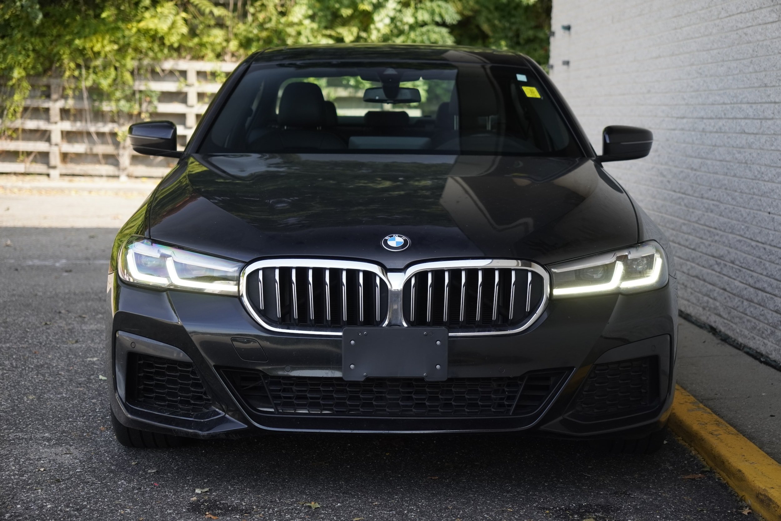 Used 2021 BMW 530i w/ M Sport Package RWD image 11