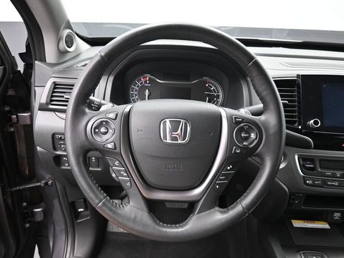 Used 2022 Honda Ridgeline RTL-E image 17