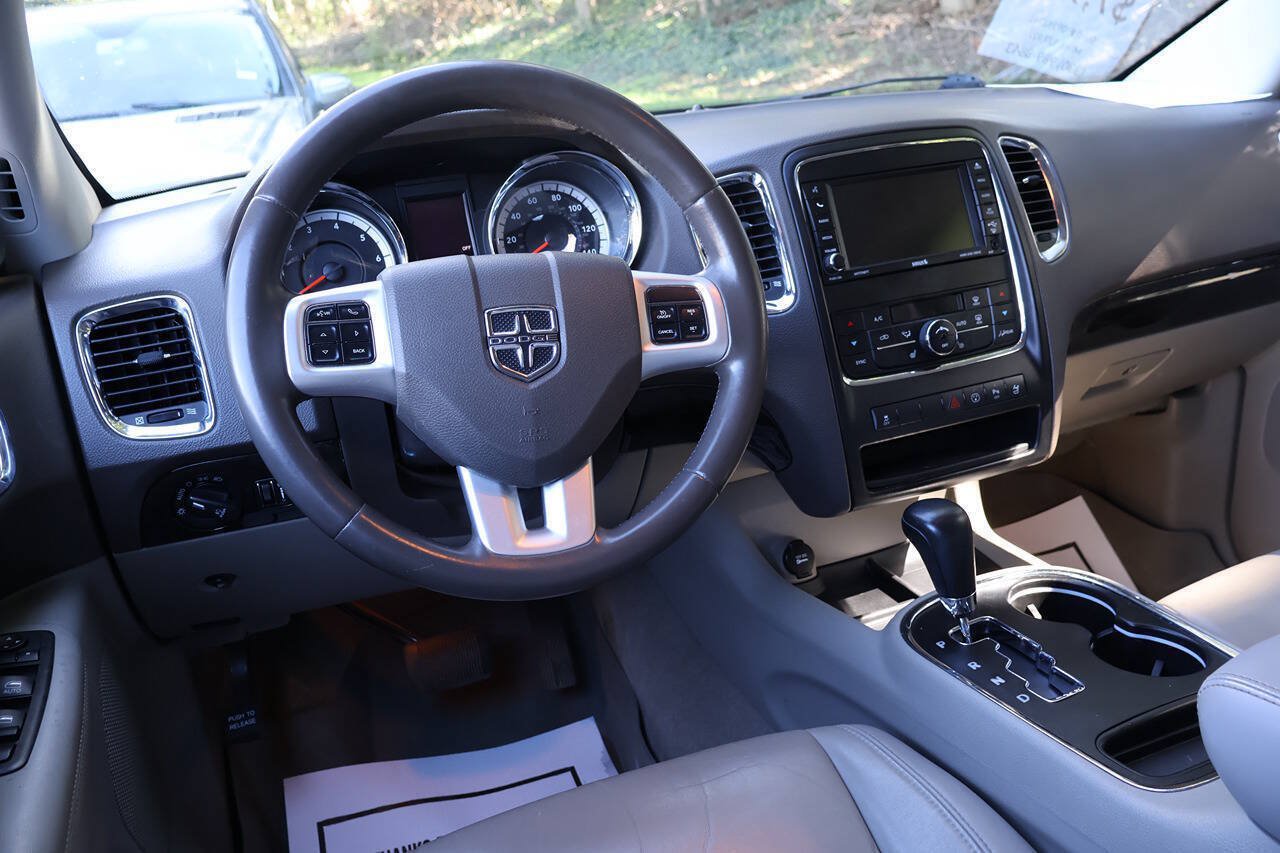 Used 2013 Dodge Durango Crew w/ Trailer Tow Group IV AWD/4WD image 17