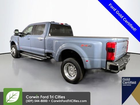 Used 2023 Ford F450 Lariat w/ FX4 Off-Road Package image 11