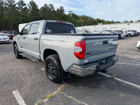 Used 2019 Toyota Tundra SR5 w/ SR5 Upgrade Package image 5