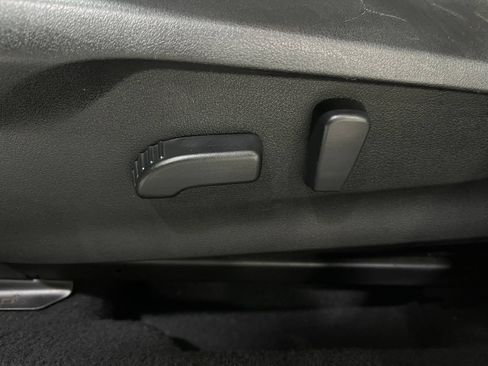 Used 2018 Subaru Crosstrek 2.0i Limited AWD/4WD image 17