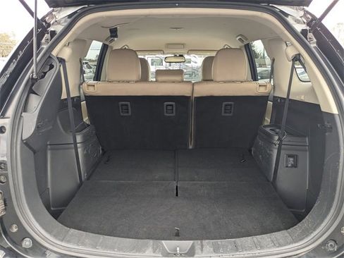 Used 2018 Mitsubishi Outlander SEL image 12
