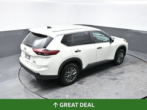 Used 2024 Nissan Rogue S AWD/4WD image 40