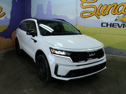 Used 2022 Kia Sorento X-Line EX image 2