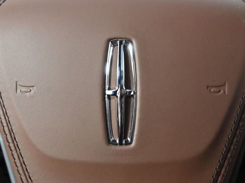 New 2026 Lincoln Aviator Reserve image 36