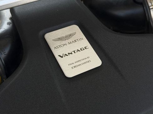 Used 2020 Aston Martin V8 Vantage Coupe RWD image 23