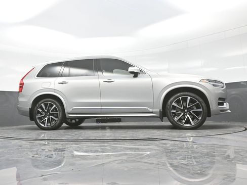 Used 2023 Volvo XC90 B6 Plus w/ Protection Package Premier AWD/4WD image 29