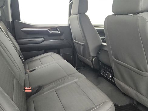 Used 2025 Chevrolet Silverado 1500 LT image 36