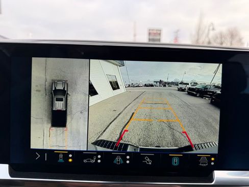 Certified 2024 Chevrolet Silverado 2500 LT w/ All Star Edition image 23