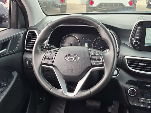 Used 2021 Hyundai Tucson Ultimate w/ Cargo Package FWD image 11