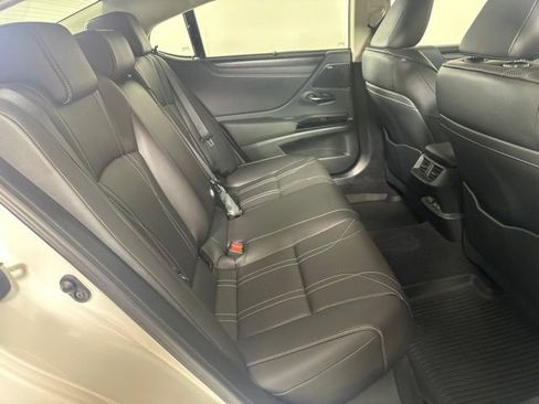 Used 2023 Lexus ES 350 Ultra Luxury w/ Accessory Package (Z2) FWD image 25