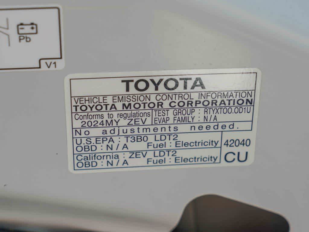 Used 2024 Subaru Solterra AWD/4WD image 27
