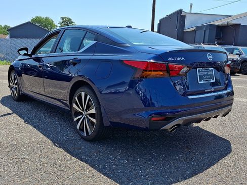 Certified 2020 Nissan Altima 2.5 SR AWD/4WD image 3